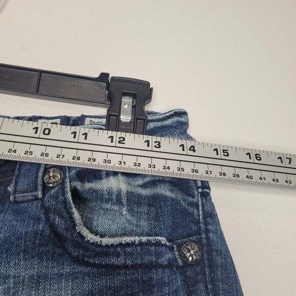 Miss Me mcbling studded back pockets cut off mid rise shorts size 27 - Picture 5 of 8